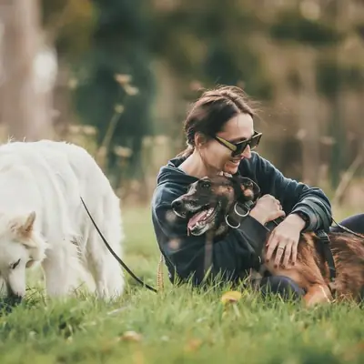All'altro capo del guinzaglio: il classico sul rapporto uomo-cane